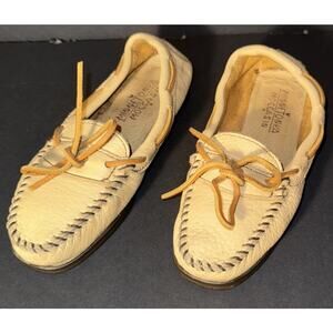 Minnetonka Loafer Moccasins Ladies Size 6 Tan Leather